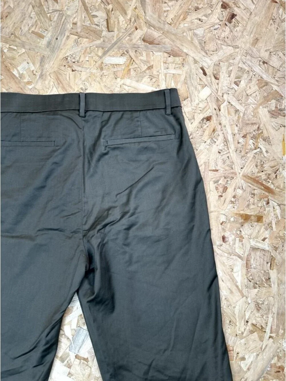 Banana Republic Slim Fit Chino Pants Mens 34x30 Olive Green Cotton Stretch